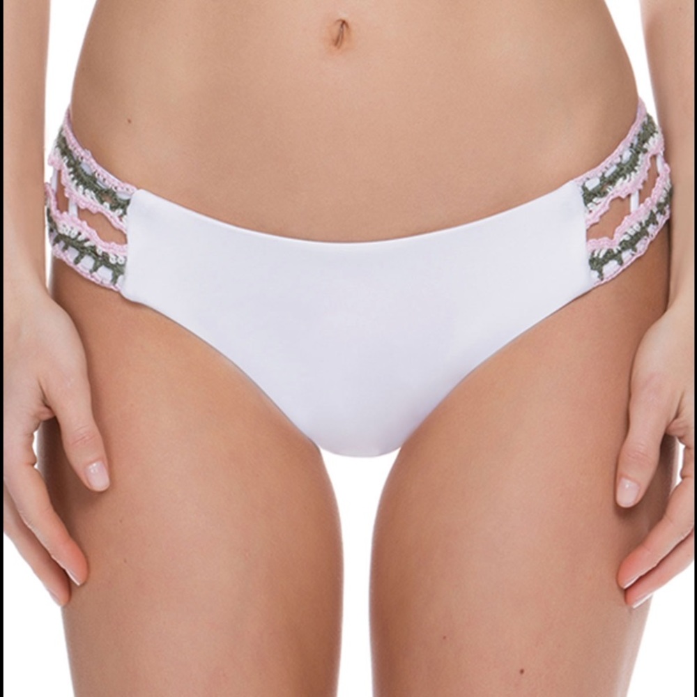 NWT BECCA Medina Hipster Bikini Bottoms White S